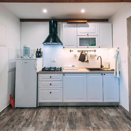 House Brvnara Dograde