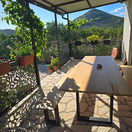 House Brvnara