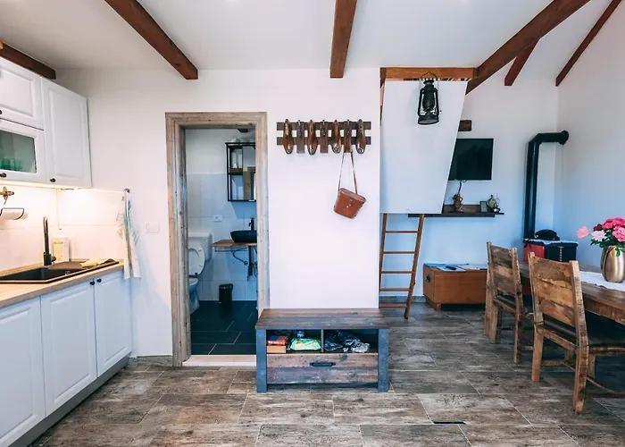 House シャレー *