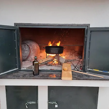 シャレー House